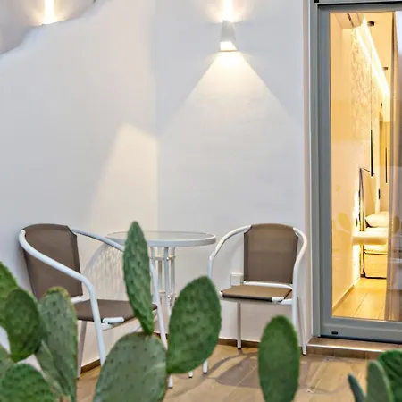 Levantes Luxury Ii Тинос